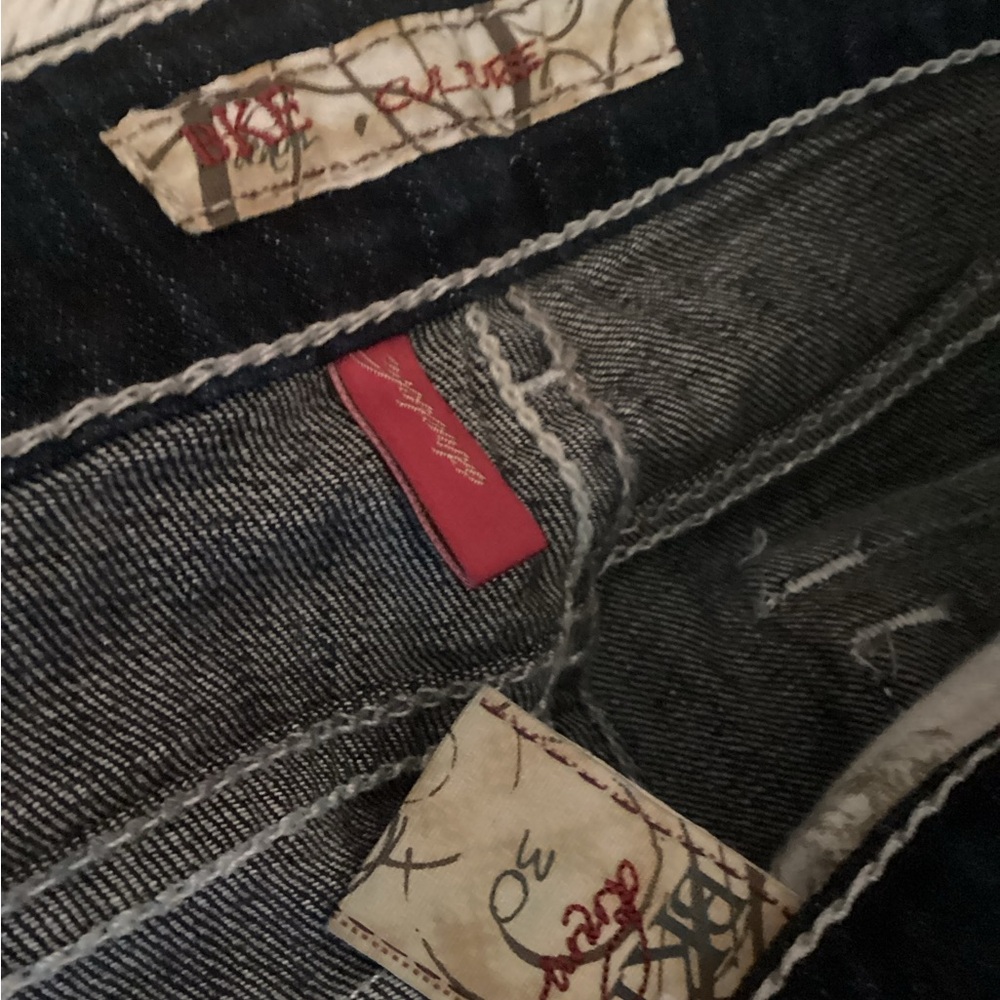 BKE Blue Culture Cropped Jeans Size 30 - Picture 4 of 5